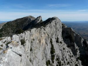 Le Pic des mouches par le sentier des Plaideurs et le Col des Portes - Vauvenargues le 15 février 2026– Rando Bellegardaise.